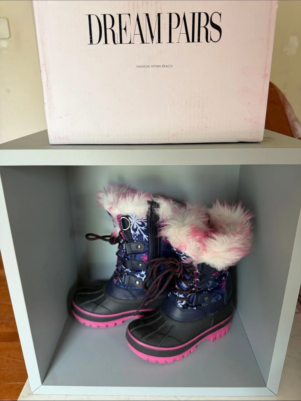 Dream Pairs Navy and Pink Girls' Faux Fur Snow Boots
